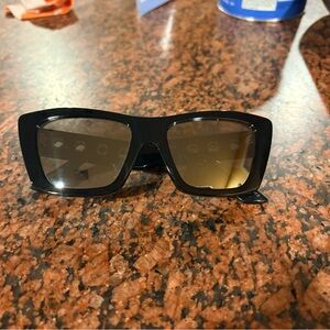 Alexander McQueen Stylish Black Square Sunglasses